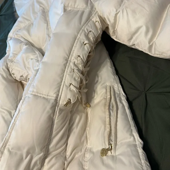 Betsey Johnson Ivory Puffer Coat - Picture 16 of 16